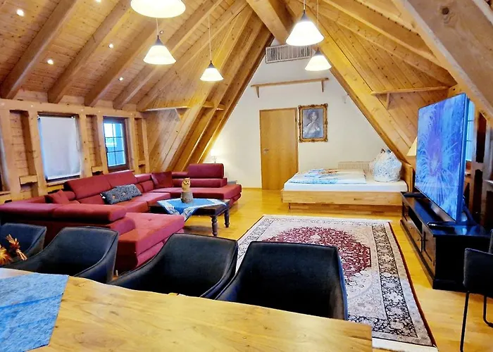 شقة In 09548 Bis Maximal 18 Personen